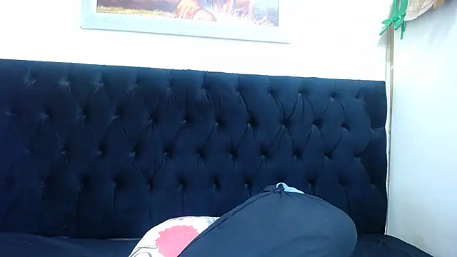 Snapshot of SpicyQueenxxxx chatting on February 8, 2025, 3:41 am SpicyQueenxxxx online show from February 8, 2025, 3:41 am