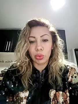 coral smitth online show from March 1, 2025, 10:42 pm