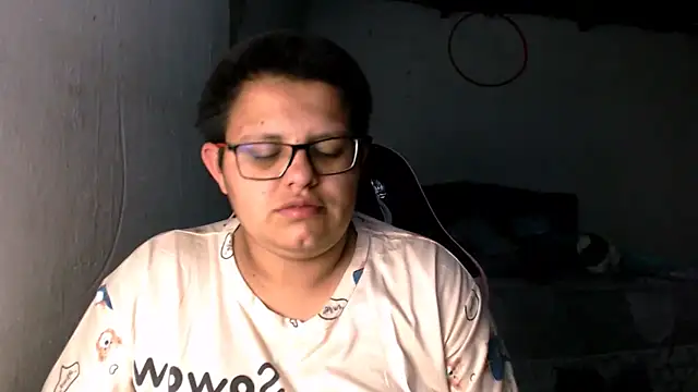 tatsumi nao online show from March 1, 2026, 6:48 am