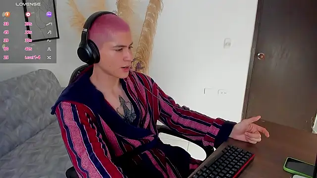 Snapshot of Jaack_str chatting on February 6, 2026, 4:54 pm Jaack str online show from February 6, 2026, 4:54 pm