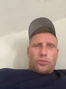 Snapshot of aaronmc311840 chatting on September 18, 2025, 3:58 pm aaronmc311840 online show from September 18, 2025, 3:58 pm