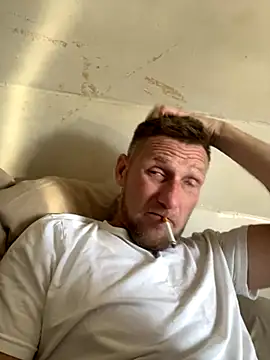 Snapshot of aaronmc311840 chatting on October 25, 2025, 6:02 pm aaronmc311840 online show from October 25, 2025, 6:02 pm