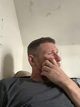 Snapshot of aaronmc311840 chatting on October 29, 2025, 5:14 pm aaronmc311840 online show from October 29, 2025, 5:14 pm