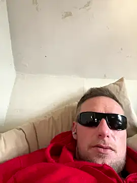 Snapshot of aaronmc311840 chatting on October 30, 2025, 7:36 pm aaronmc311840 online show from October 30, 2025, 7:36 pm