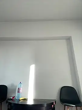 RaquelleDevon online show from March 19, 2025, 6:03 am