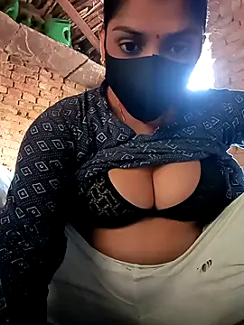 haymona online show from December 4, 2025, 6:44 am