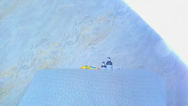 Mia candy 0 online show from March 18, 2026, 2:20 pm