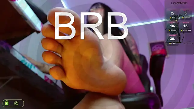 Miss scarllet  online show from January 31, 2025, 1:02 pm