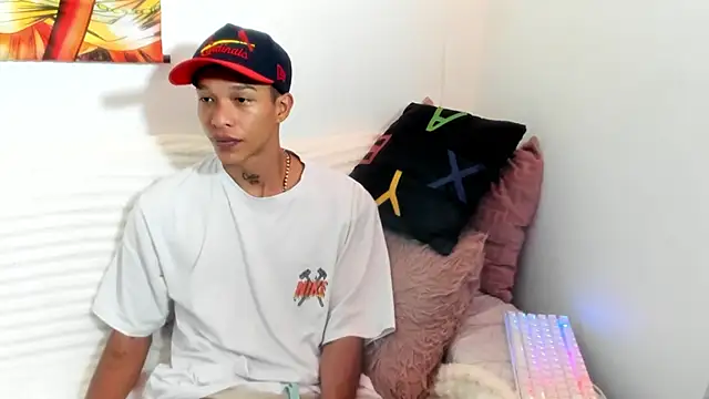 TommyGun 22 online show from October 29, 2025, 11:50 pm