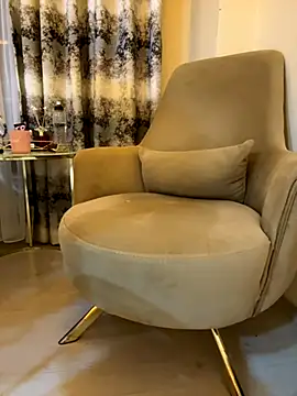 Snapshot of Soinanai chatting on September 17, 2025, 7:04 pm Soinanai online show from September 17, 2025, 7:04 pm