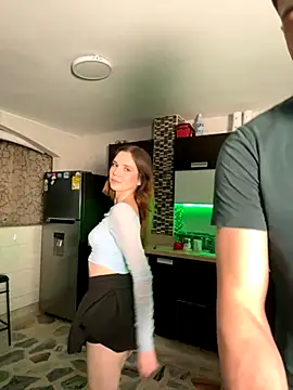 samantha kevin online show from November 23, 2025, 4:12 am