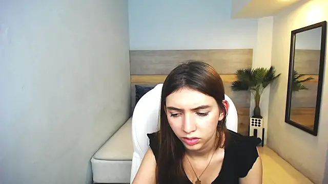 liseth fox online show from December 5, 2024, 8:00 pm