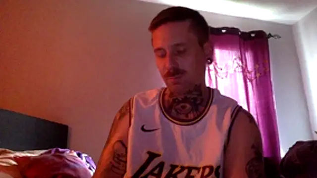 Schabernack1990 online show from November 1, 2025, 7:43 am