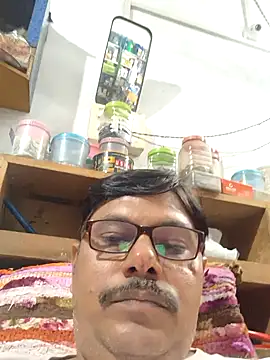 Snapshot of Srmotrs chatting on September 21, 2025, 2:29 pm Srmotrs online show from September 21, 2025, 2:29 pm