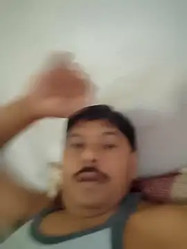Snapshot of Srmotrs chatting on September 29, 2025, 2:38 am Srmotrs online show from September 29, 2025, 2:38 am