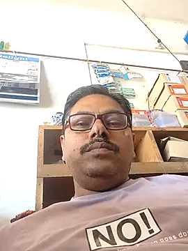 Srmotrs online show from April 12, 2026, 5:56 am