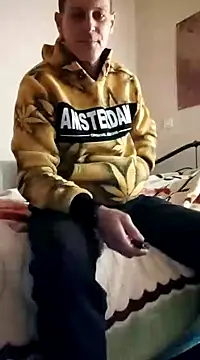 Snapshot of SperMaster_dom chatting on December 4, 2024, 7:12 pm SperMaster dom online show from December 4, 2024, 7:12 pm