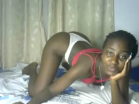 Snapshot of Naughty_petyte chatting on January 25, 2025, 9:57 pm Naughty petyte online show from January 25, 2025, 9:57 pm