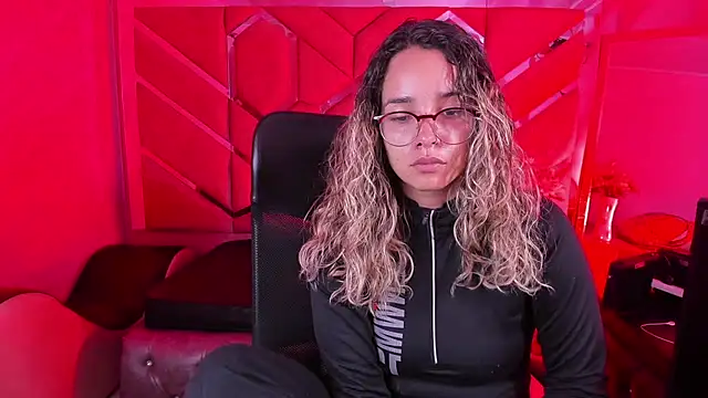 Olivia Fox69 online show from February 11, 2026, 3:44 am