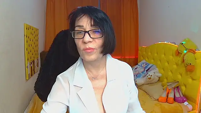SandraHormas online show from February 18, 2025, 5:10 pm