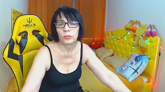 SandraHormas online show from February 28, 2025, 7:48 am