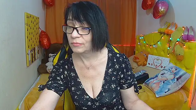 SandraHormas online show from March 5, 2025, 11:06 am