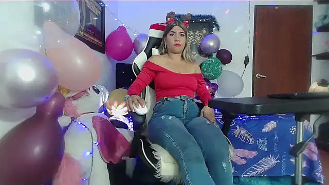 sexy bunny hot online show from December 11, 2024, 4:42 pm