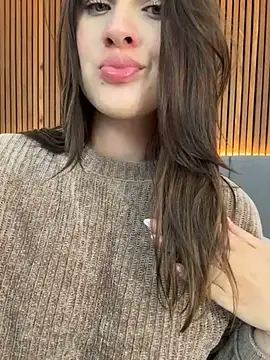 Snapshot of EmiilyAdams_ chatting on March 6, 2025, 8:37 pm EmiilyAdams online show from March 6, 2025, 8:37 pm