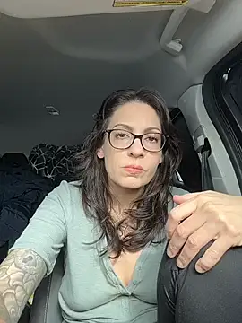 BeautifulMesss online show from February 24, 2026, 5:44 pm