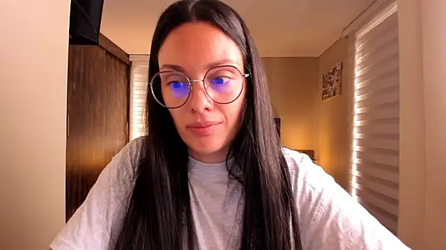 anabel 025 online show from February 24, 2025, 5:42 pm