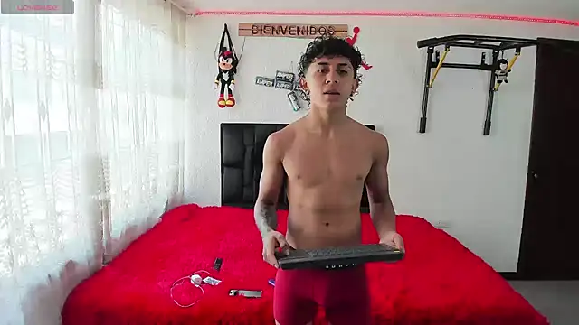 Snapshot of jokergc_2 chatting on December 19, 2024, 8:34 pm jokergc 2 online show from December 19, 2024, 8:34 pm