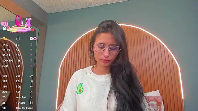 NayeCloud online show from January 8, 2026, 3:42 am