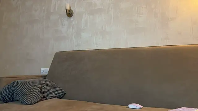 weshycouple online show from January 17, 2026, 7:17 pm