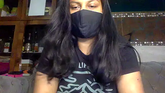 HaaniKaur online show from January 5, 2026, 5:49 pm