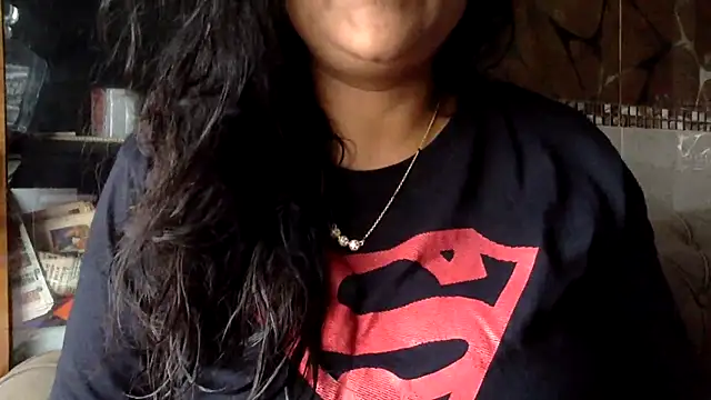 HaaniKaur online show from July 15, 2026, 2:39 am