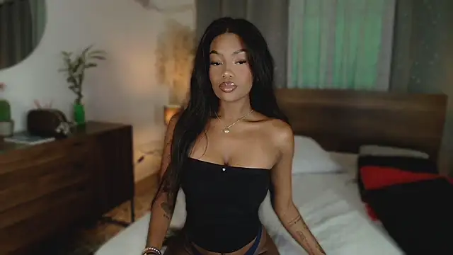 Snapshot of Isaa_Coleman_ chatting on February 12, 2026, 9:21 pm Isaa Coleman online show from February 12, 2026, 9:21 pm