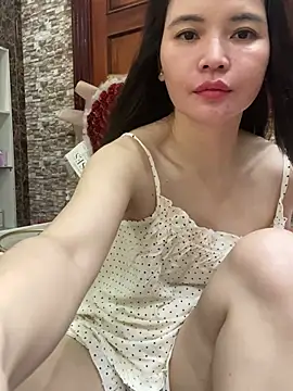 LiLi-Kirix99 online show from July 18, 2026, 7:01 am