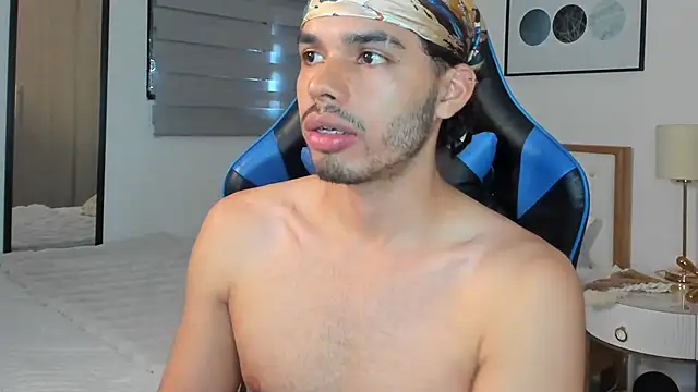 mateoleonee online show from December 10, 2024, 5:55 pm