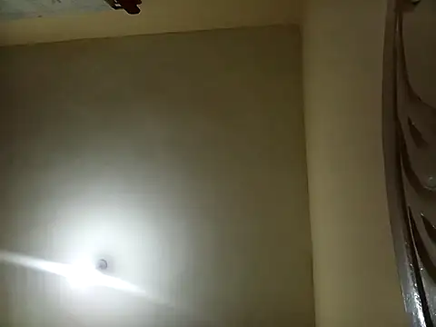 Snapshot of sexxylucia chatting on September 25, 2025, 8:34 pm sexxylucia online show from September 25, 2025, 8:34 pm