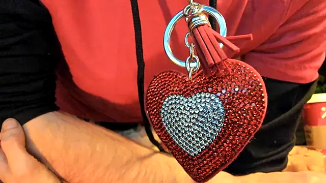 Snapshot of leatherz69 chatting on February 14, 2025, 11:53 pm leatherz69 online show from February 14, 2025, 11:53 pm