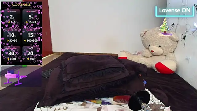 Snapshot of Antonella__william69 chatting on February 23, 2026, 1:19 pm Antonella william69 online show from February 23, 2026, 1:19 pm