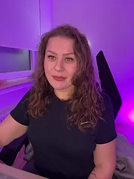 Fancy-Francy online show from March 4, 2025, 9:11 pm