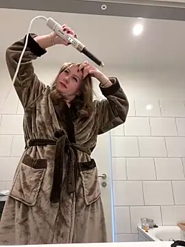 Fancy-Francy online show from March 12, 2025, 2:56 pm