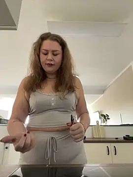 Fancy-Francy online show from March 21, 2025, 10:06 am