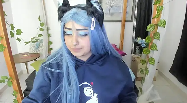 lussyevans24 online show from February 28, 2025, 10:52 am