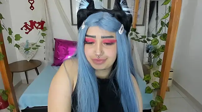 lussyevans24 online show from March 11, 2025, 7:15 am