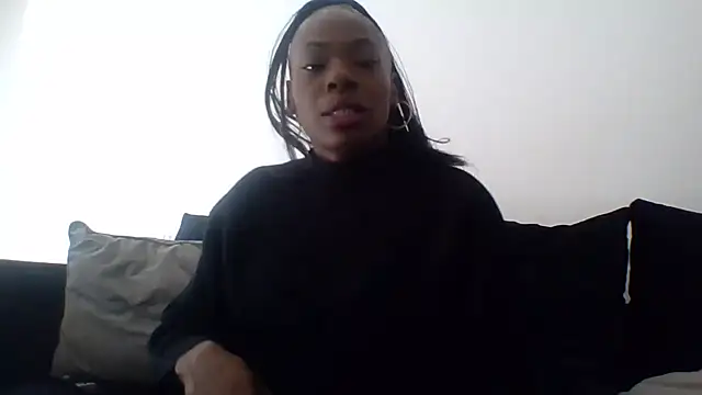 Cinderella Jewels  online show from September 8, 2025, 3:33 pm