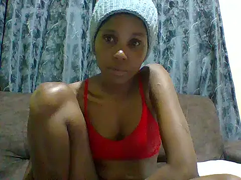 Snapshot of miss_lyne001 chatting on October 24, 2025, 8:38 pm miss lyne001 online show from October 24, 2025, 8:38 pm