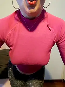 Snapshot of Viola8p chatting on March 15, 2026, 3:18 pm Viola8p online show from March 15, 2026, 3:18 pm