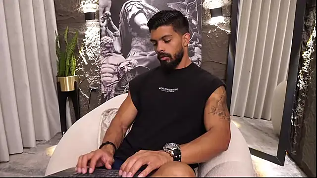 Snapshot of DannSaenz chatting on March 26, 2026, 1:17 pm DannSaenz online show from March 26, 2026, 1:17 pm